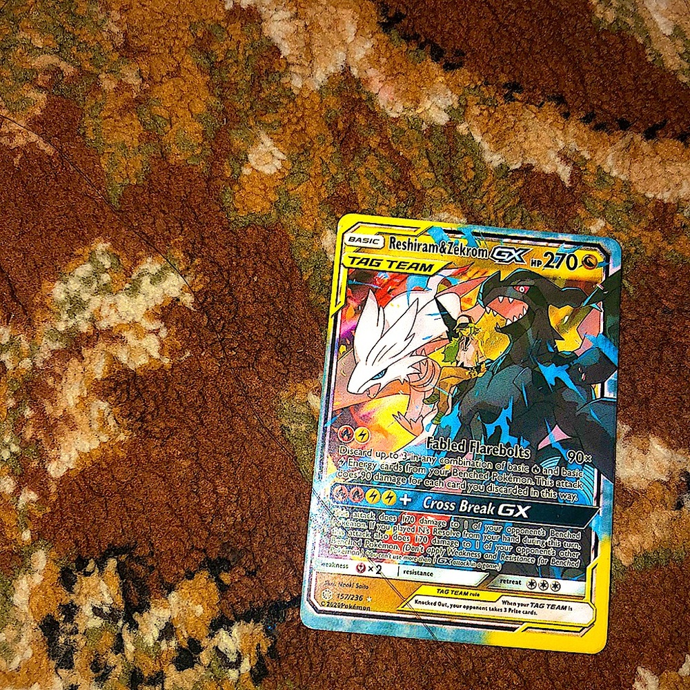 Reshiram & Zekrom GX 270 HP